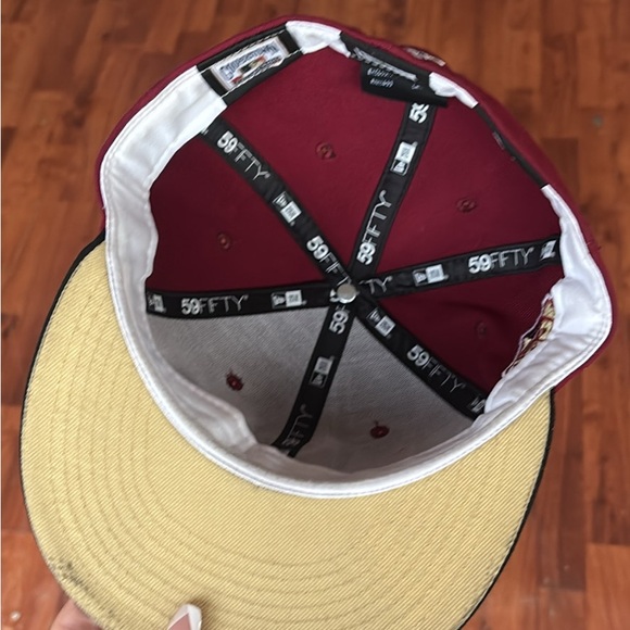 2016 Yankees Hat - Picture 3 of 3